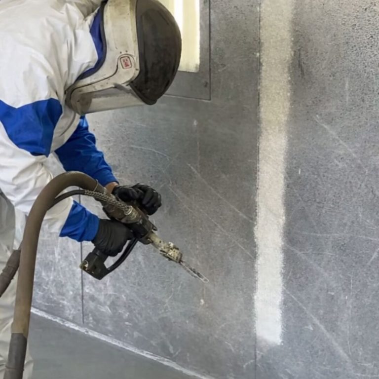 dry ice blasting in action