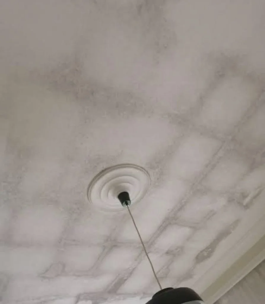 ceiling ghosting